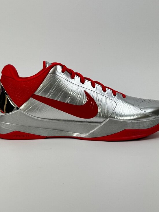 Nike Zoom Kobe 5 Protro x Caitlin Clark \'ROTY\' IV2712-001 size 11.5 main image 7